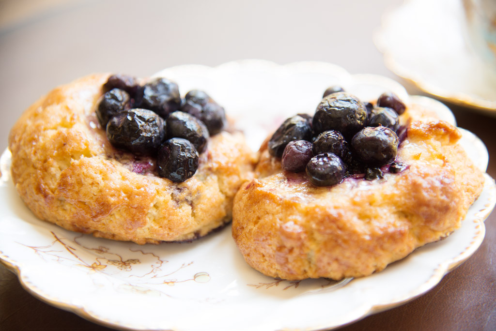 blueberry lemon cream scones